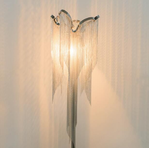 Aluminium chain floor lamp