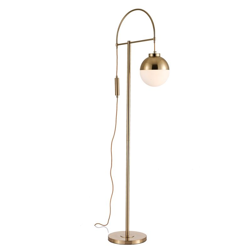 Northern Europe brass finish floor lamp