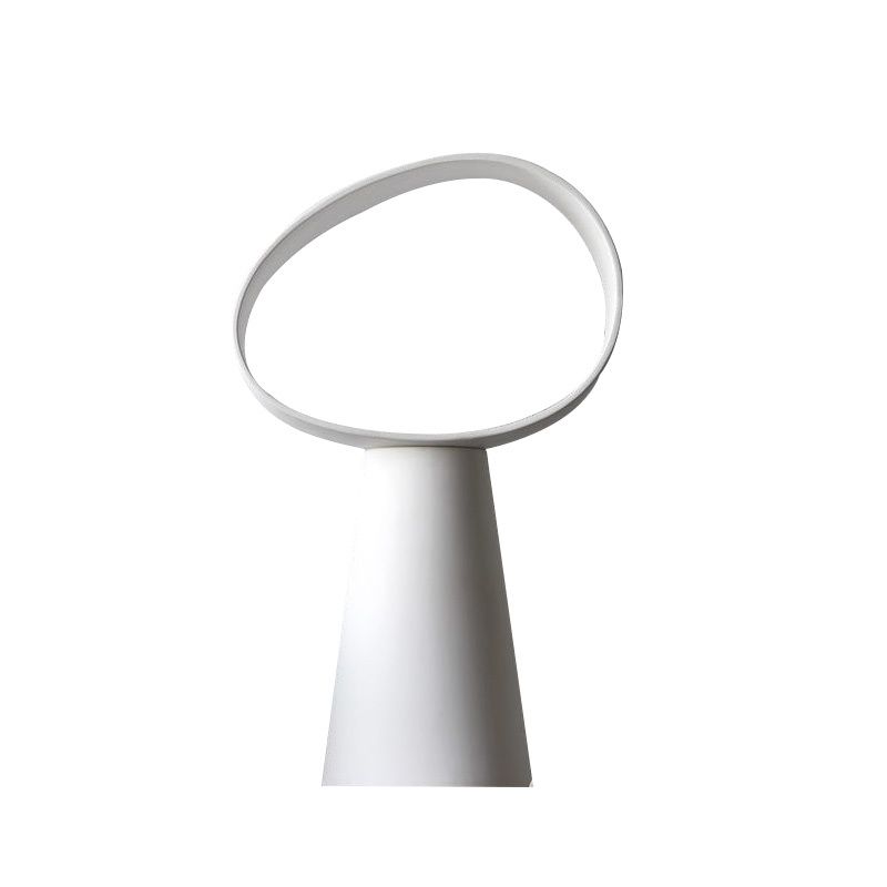 Northern Europe simple table lamp hot sale