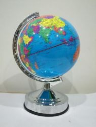 Globe table lamp