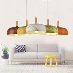 Wood grain pendant lamp